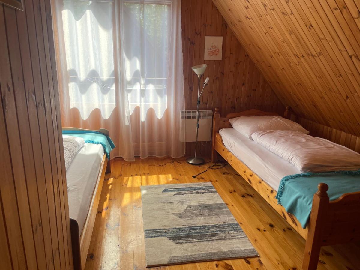 Dom Z Bali Bajkowy Dom Dzwierzuty